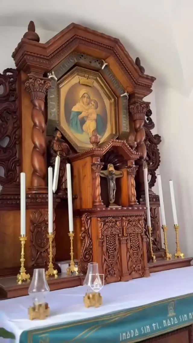 Hoy vivimos un retiro muy especial con nuestros pequeños de Kinder 3, quienes culminan una hermosa etapa en preescolar para dar el siguiente paso hacia la primaria, siempre de la mano de Jesús y nuestra Madre María. ✨💙
